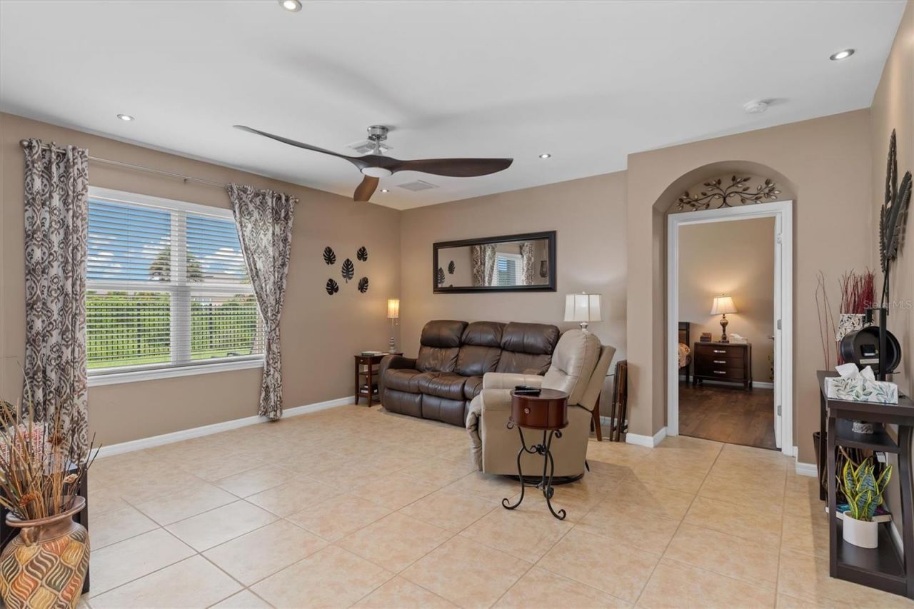 7436 Mikasa Drive, Punta Gorda, FL 33950 Photo