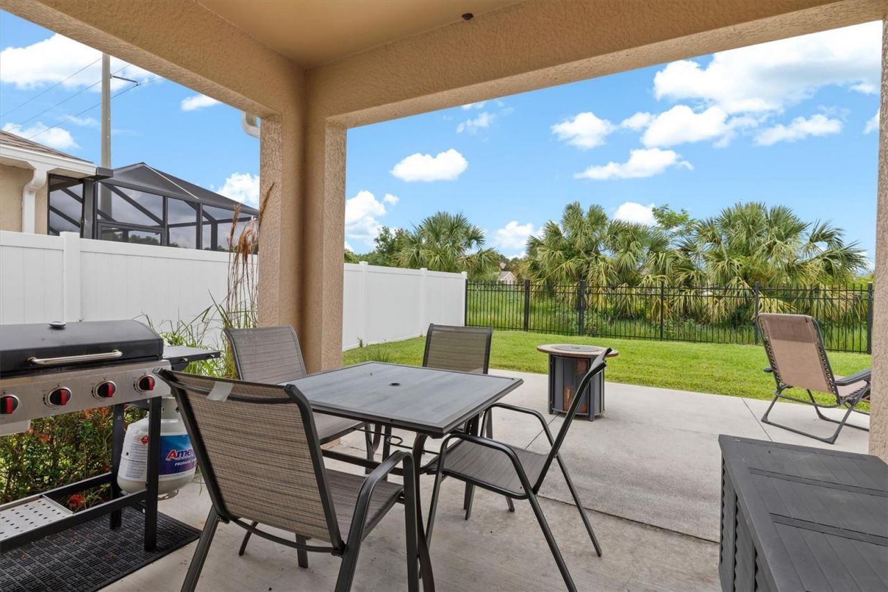 7436 Mikasa Drive, Punta Gorda, FL 33950 Photo
