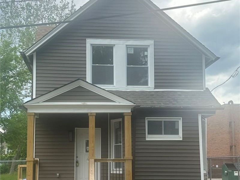 3064 W 16th Street, Cleveland, OH 44113 Photo 3