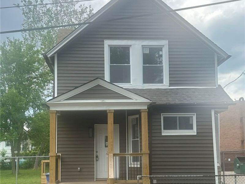 3064 W 16th Street, Cleveland, OH 44113 Photo 4