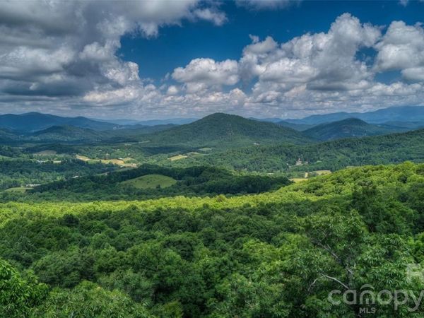 00 Arrowhead Ridge Road , Spruce Pine, NC 28777
