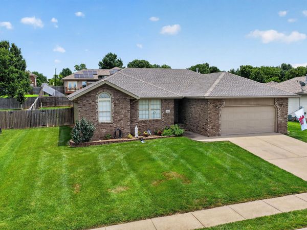 1416 S Nitro Drive, Ozark, MO 65721