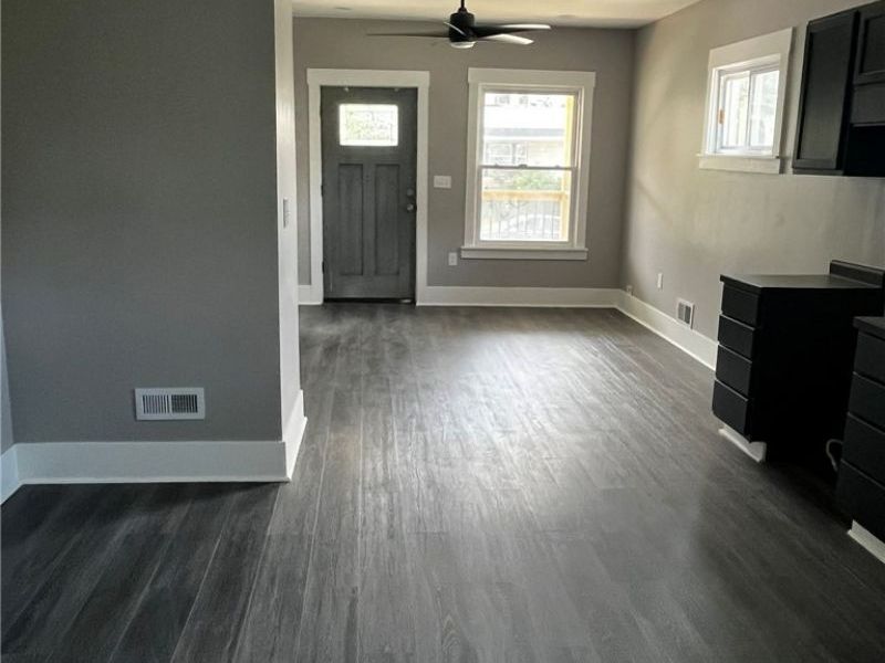 10905 Grandview Avenue, Cleveland, OH 44104 Photo 13