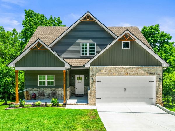 1925 Normerle Dr, Goodlettsville, TN 37072