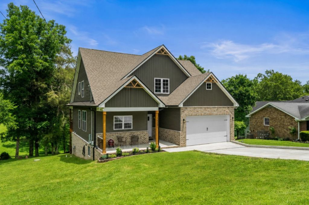 1925 Normerle Dr, Goodlettsville, TN 37072 Main Photo