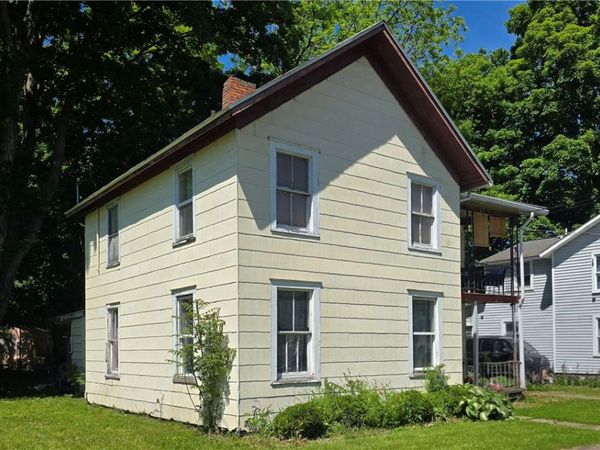 616 Lewis Street , Elmira, NY 14904