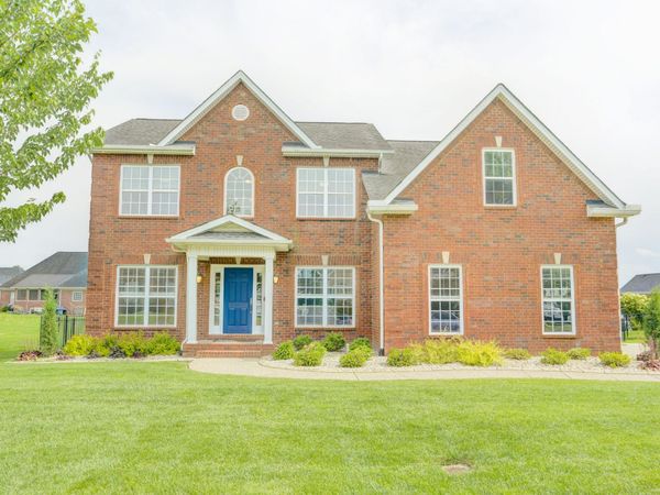 1013 Notting Hill Dr , Gallatin, TN 37066