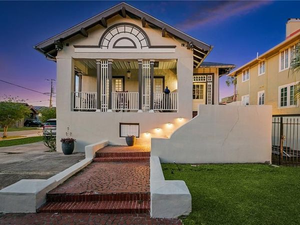 8333 PRITCHARD Place , New Orleans, LA 70118
