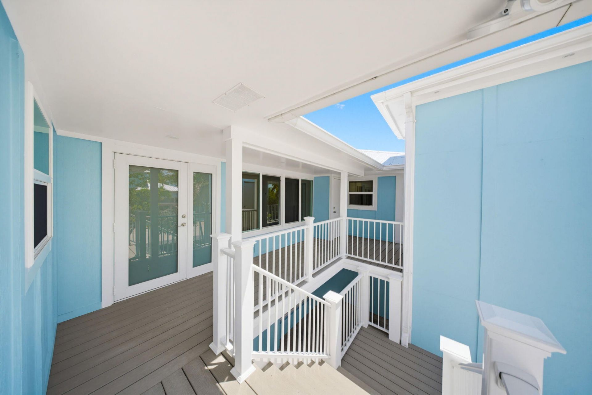 17042 W Starfish Lane, Sugarloaf, FL 33042 Photo