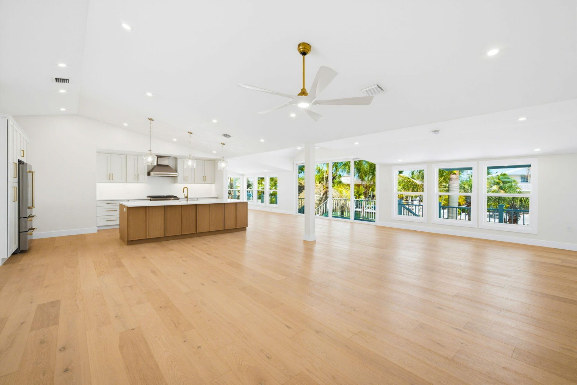 17042 W Starfish Lane, Sugarloaf, FL 33042 Photo