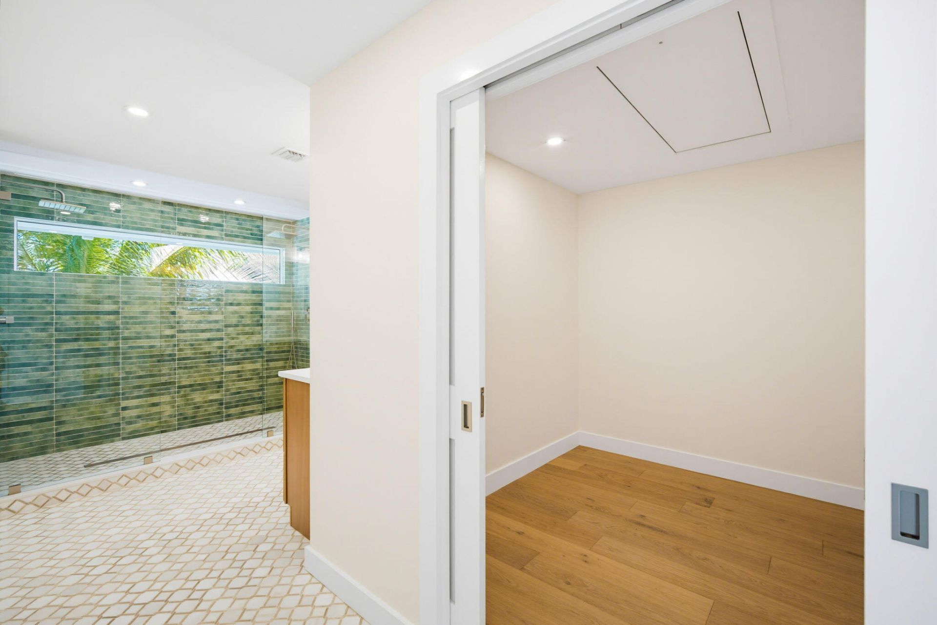 17042 W Starfish Lane, Sugarloaf, FL 33042 Photo