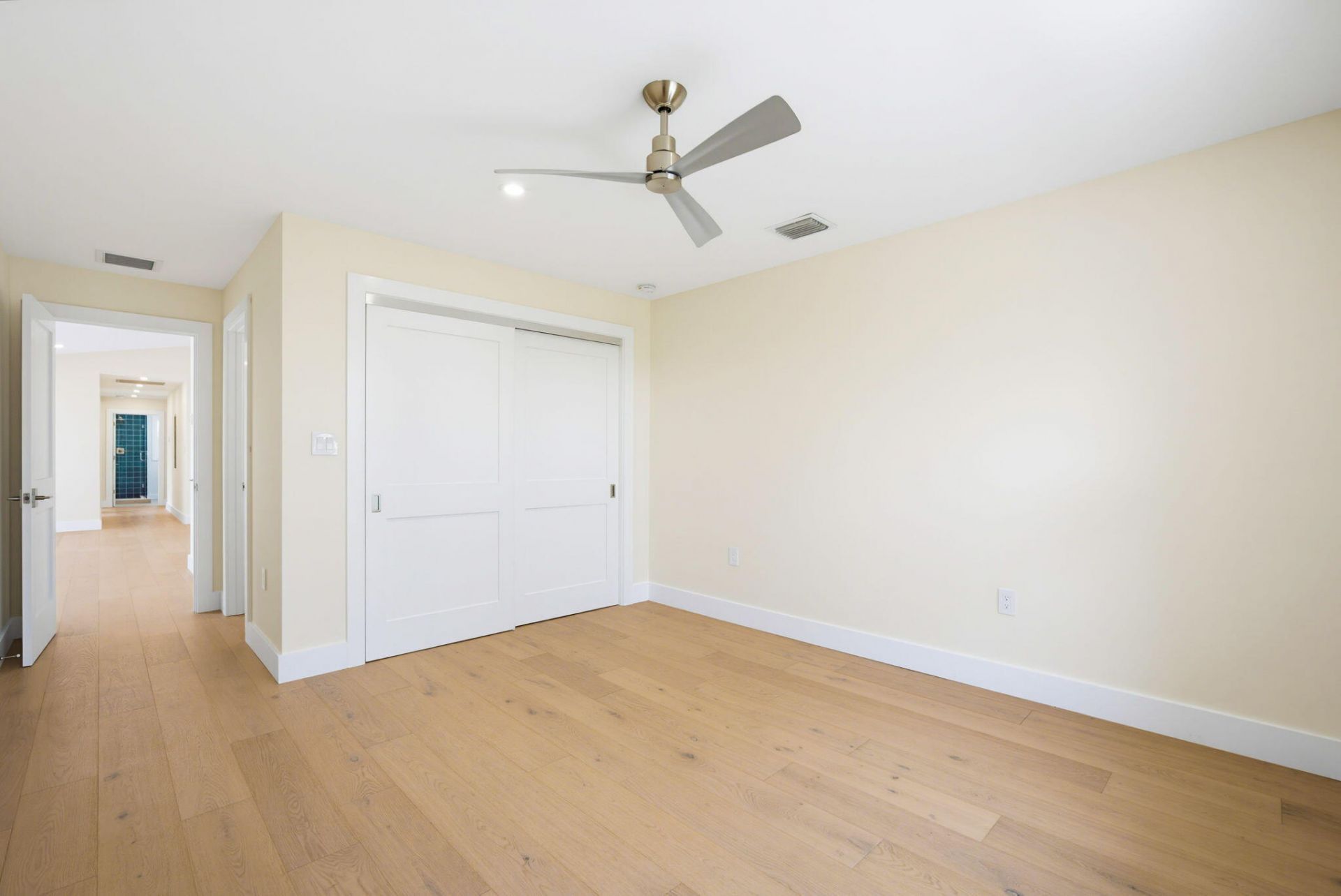 17042 W Starfish Lane, Sugarloaf, FL 33042 Photo