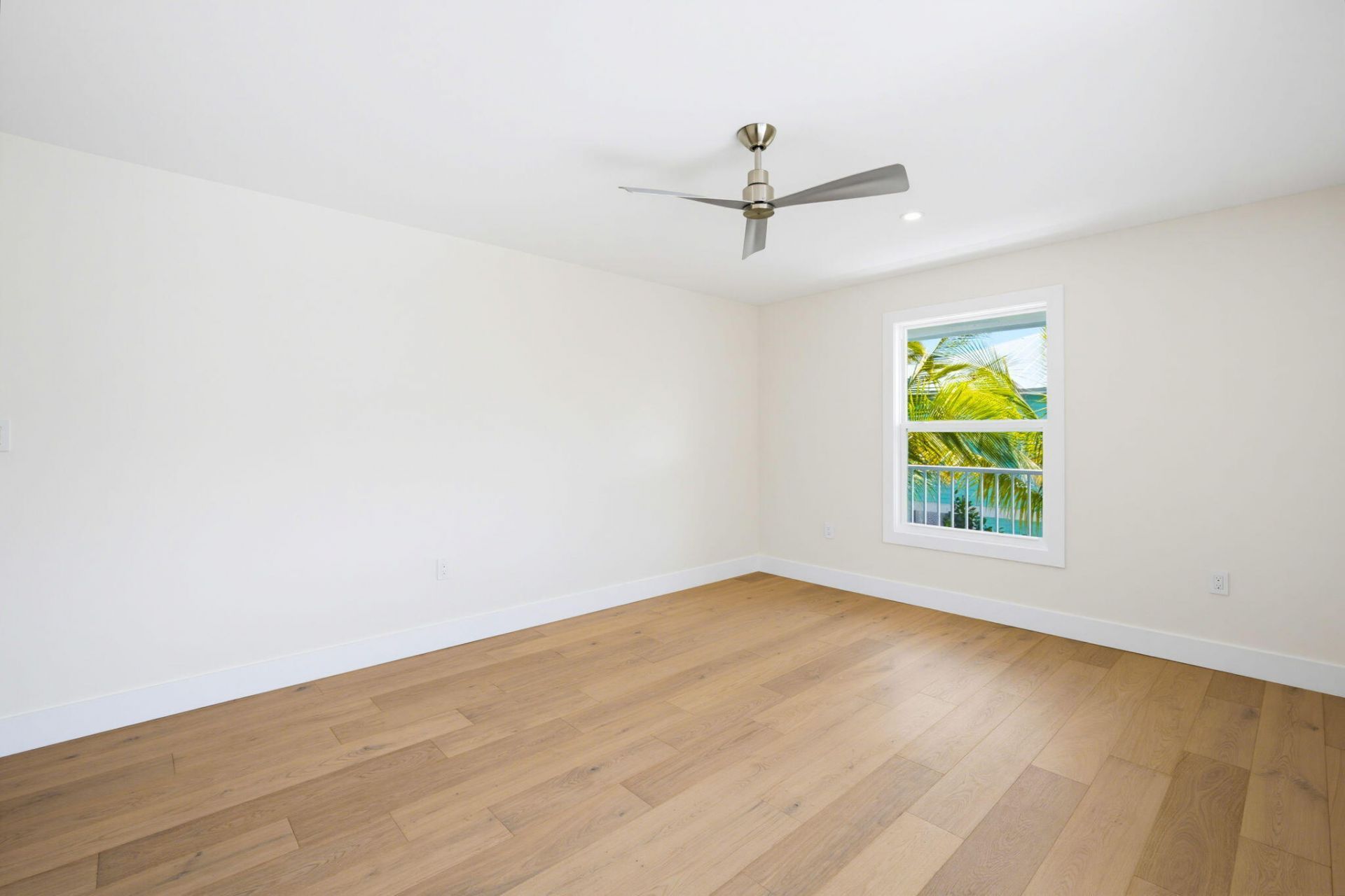17042 W Starfish Lane, Sugarloaf, FL 33042 Photo