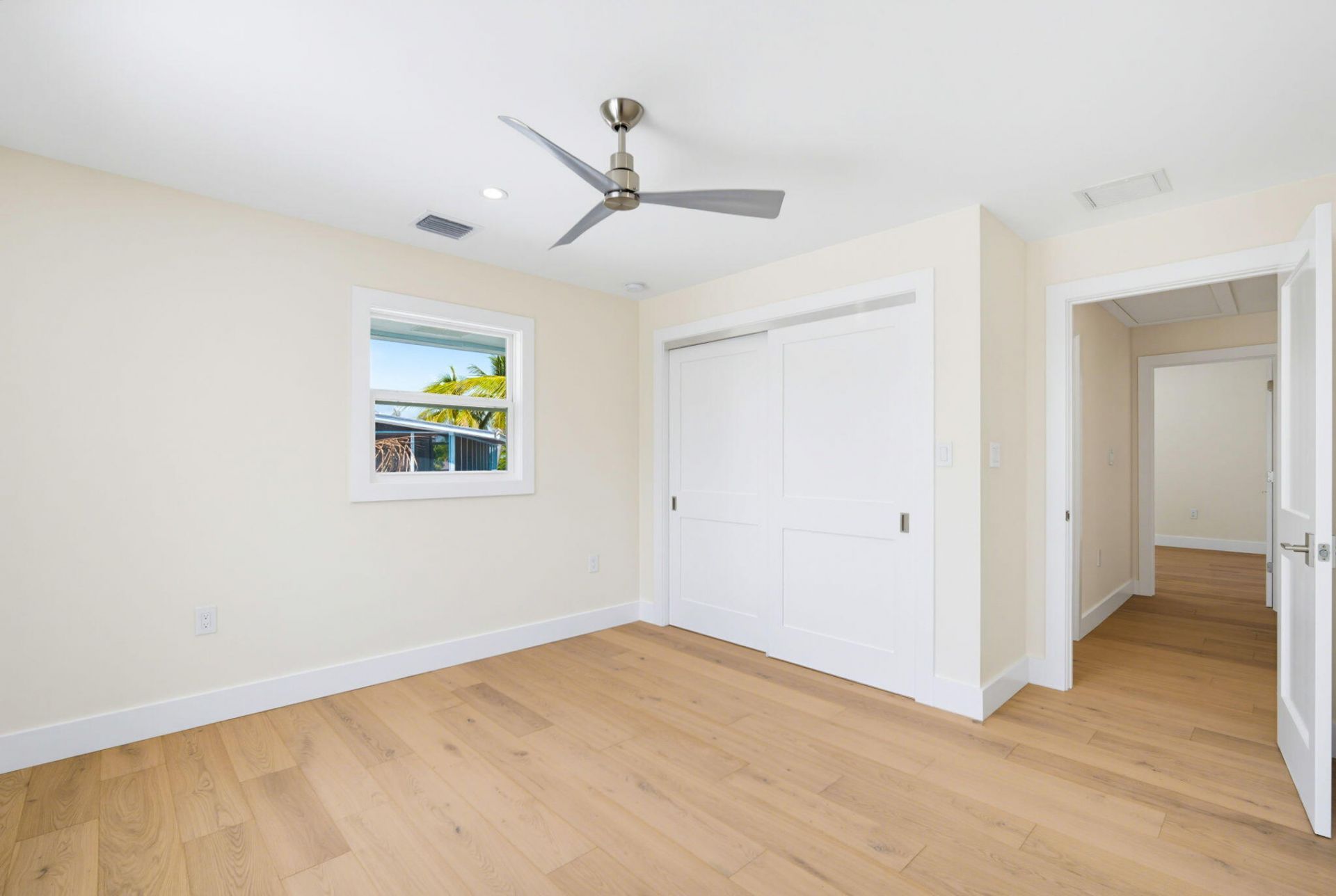 17042 W Starfish Lane, Sugarloaf, FL 33042 Photo