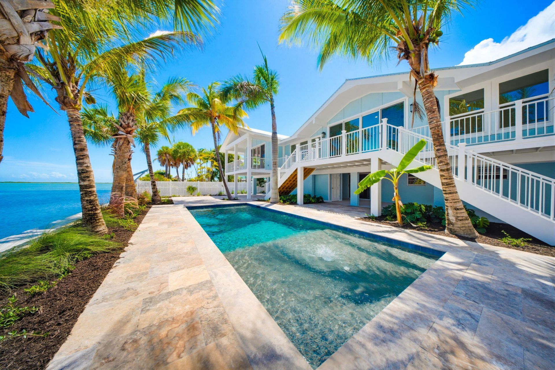 17042 W Starfish Lane, Sugarloaf, FL 33042 Photo