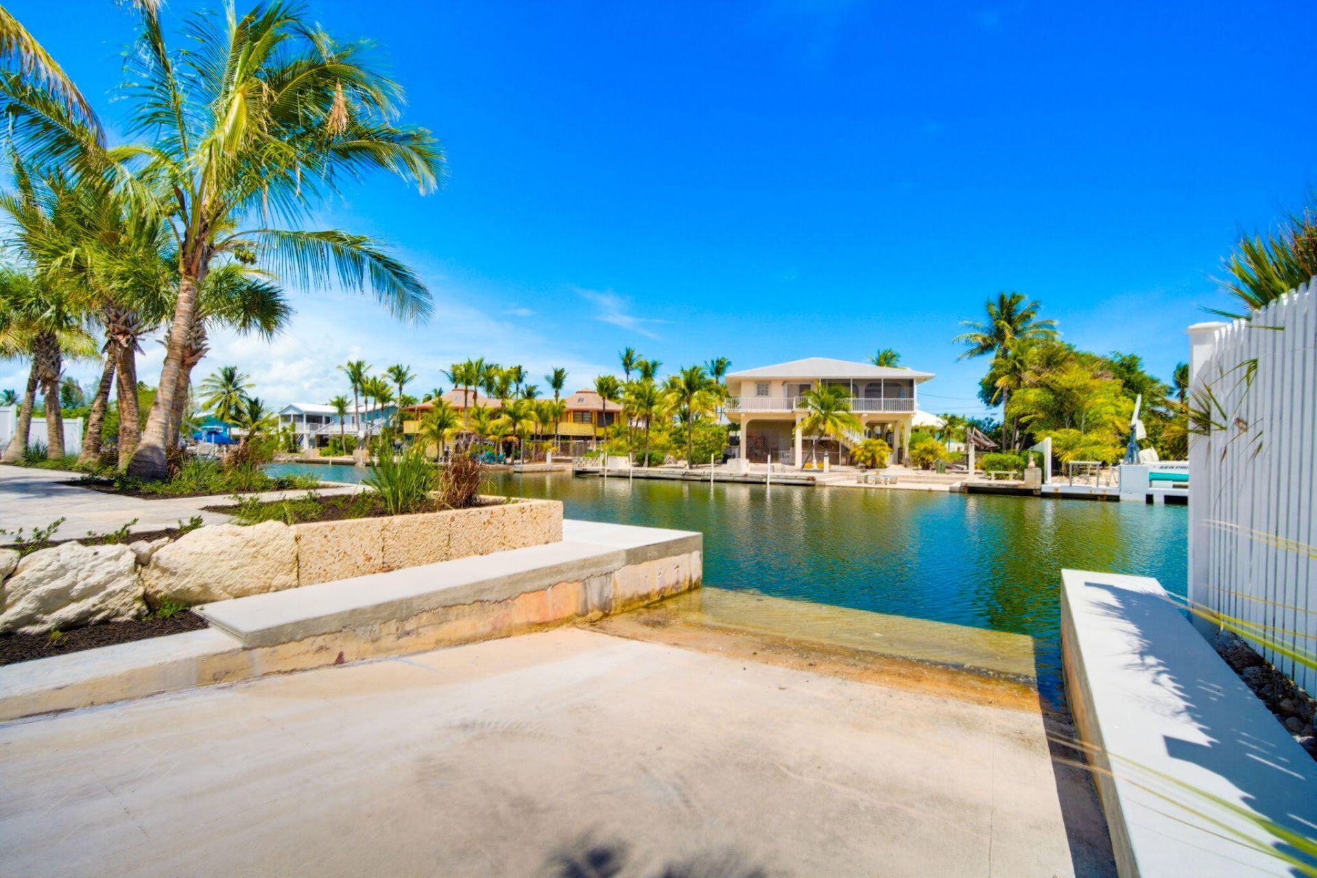 17042 W Starfish Lane, Sugarloaf, FL 33042 Photo