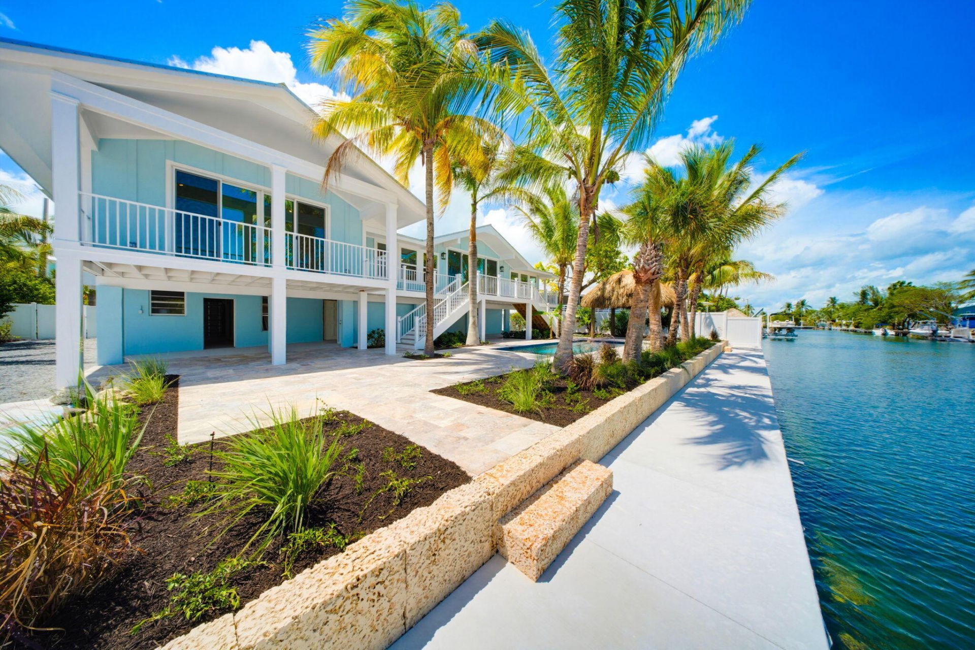 17042 W Starfish Lane, Sugarloaf, FL 33042 Photo