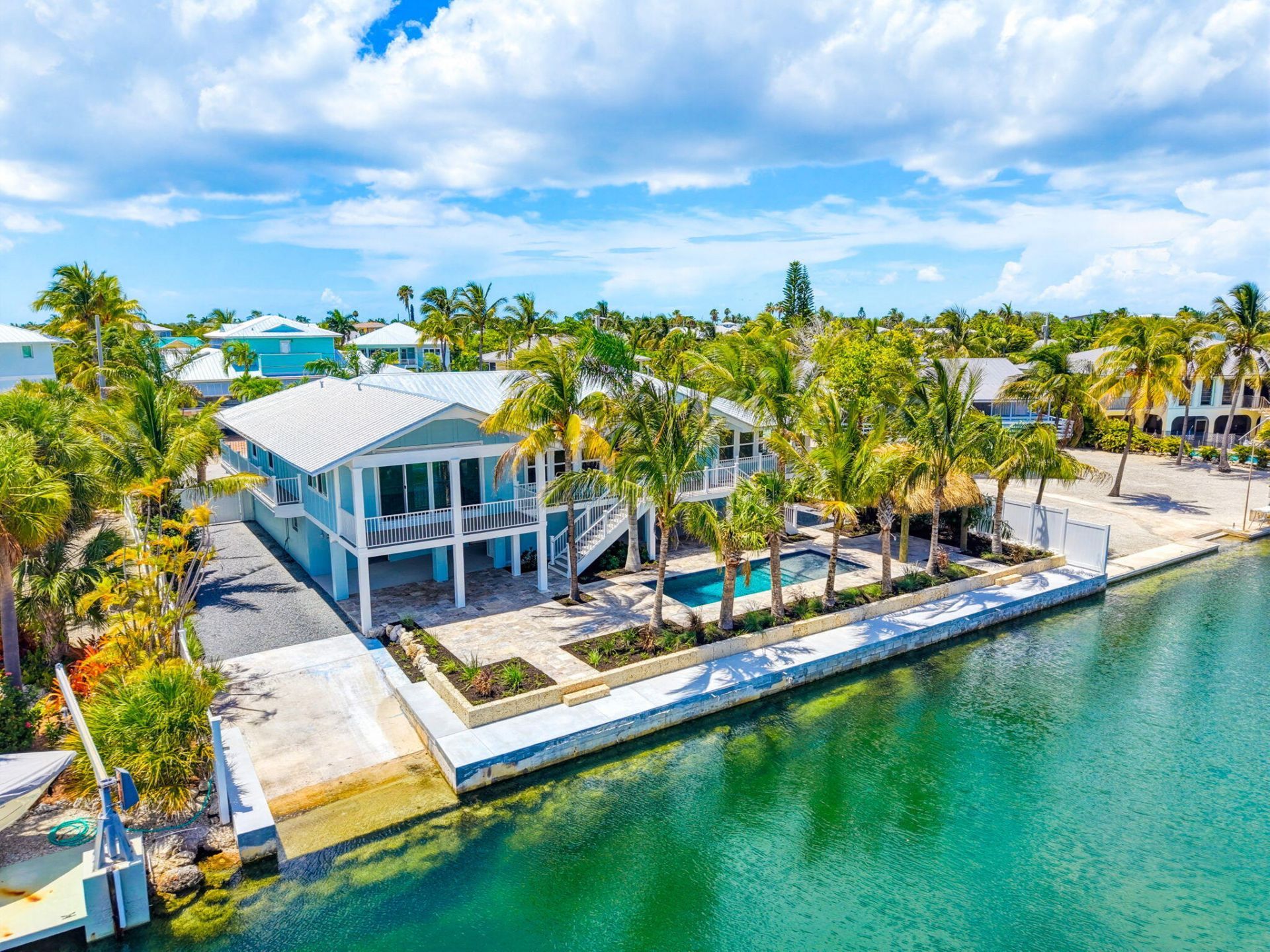 17042 W Starfish Lane, Sugarloaf, FL 33042 Photo