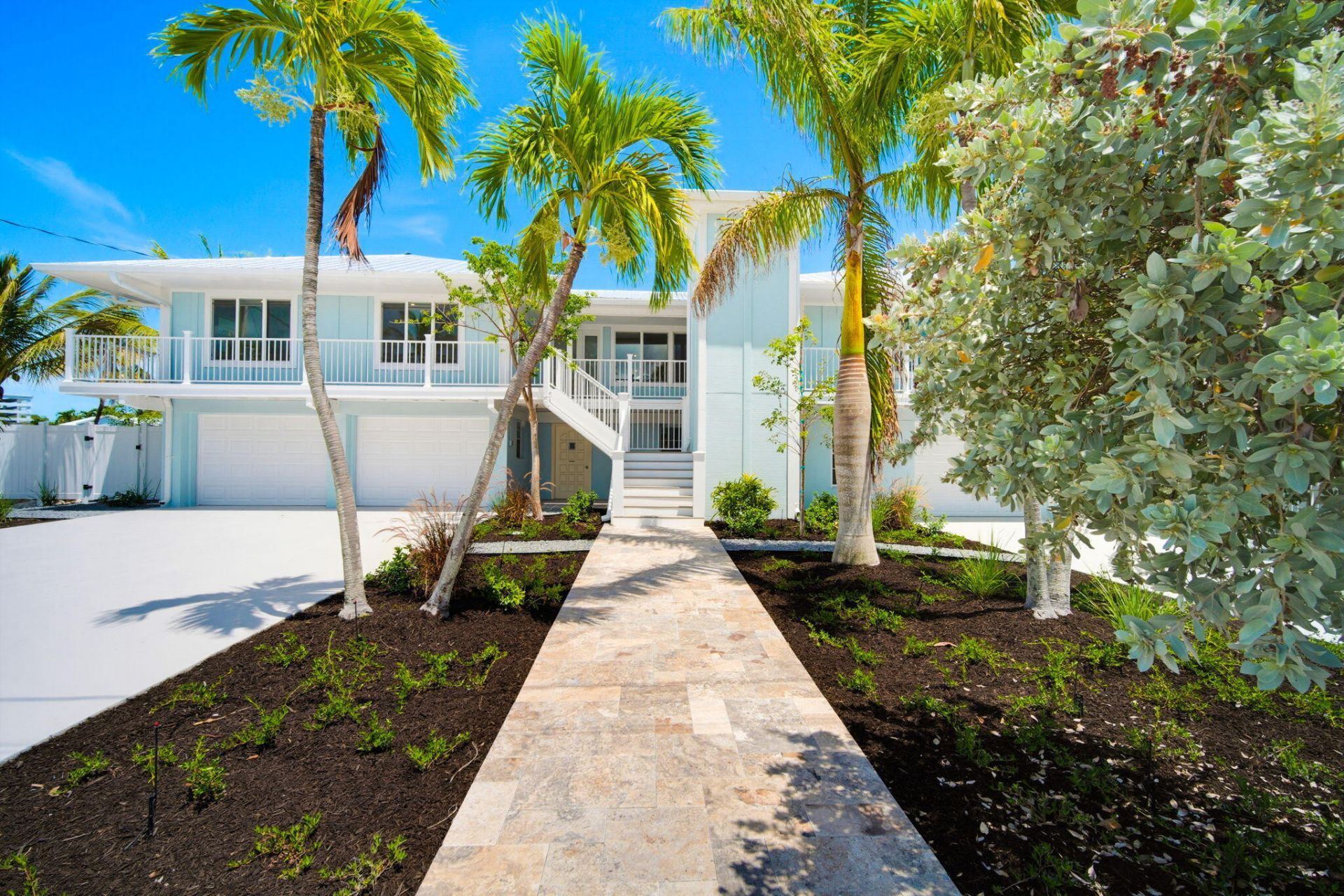 17042 W Starfish Lane, Sugarloaf, FL 33042 Photo