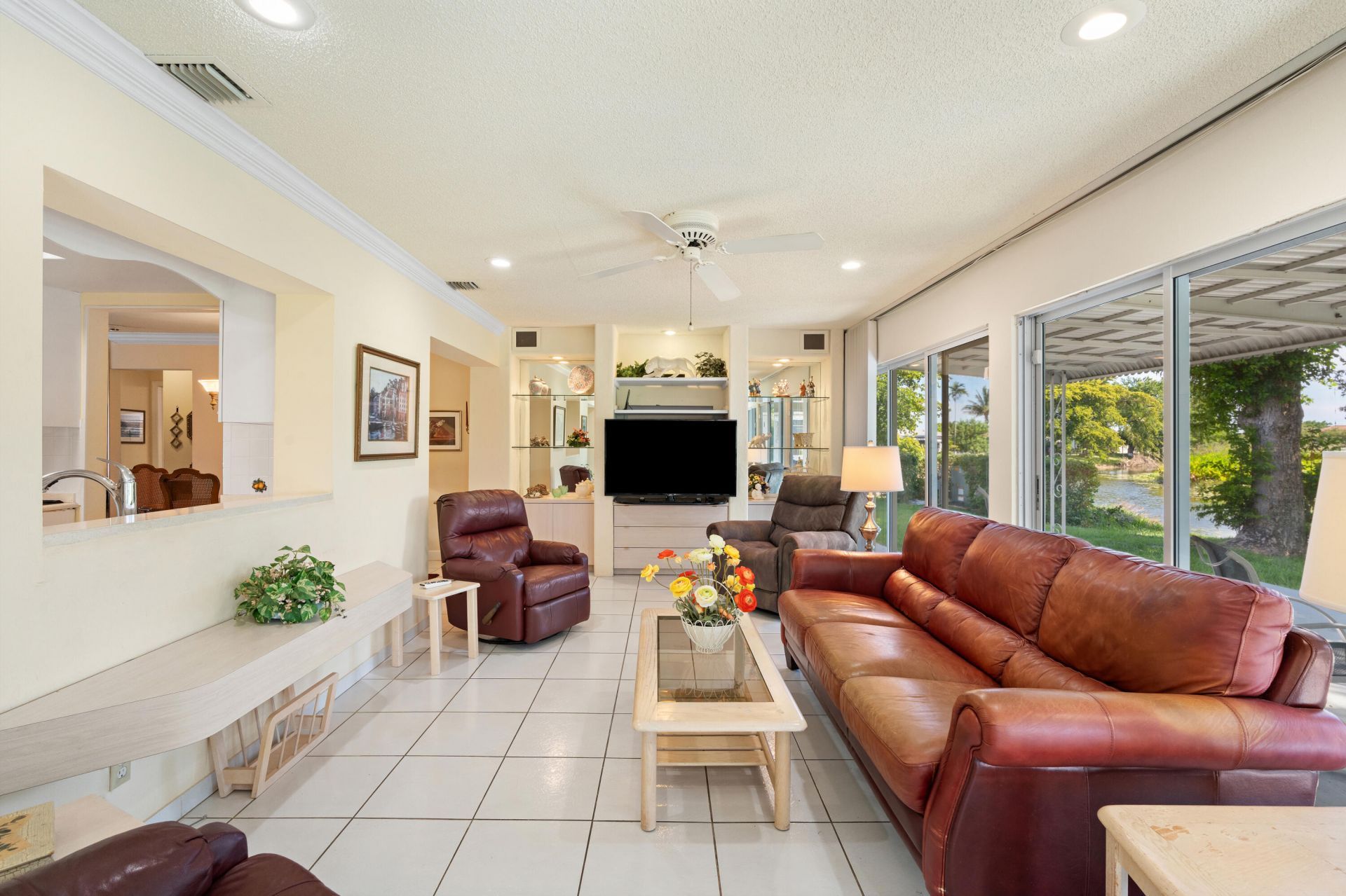 4915 NW 51st Avenue Nw, Tamarac, FL 33319 Photo
