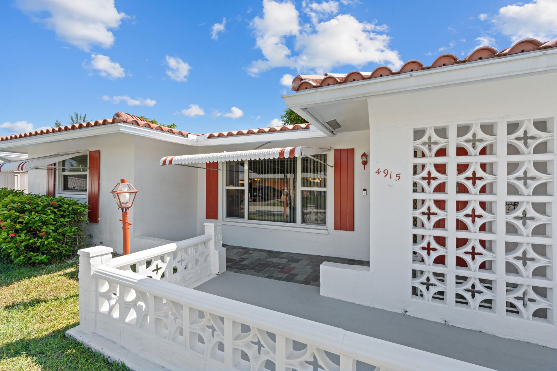 4915 NW 51st Avenue Nw, Tamarac, FL 33319 Photo