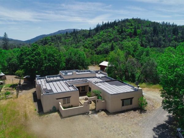 7200 Kahms, Cobb, CA 95426