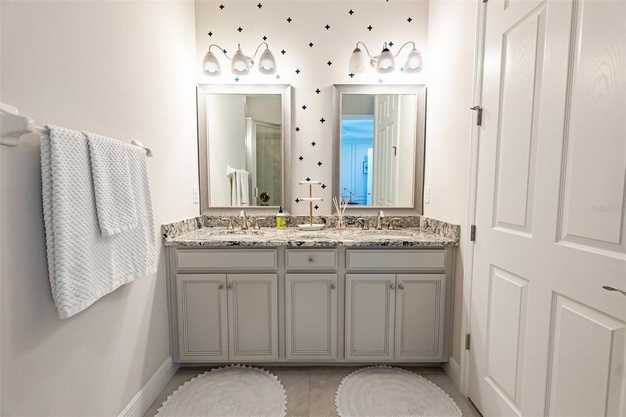 10345 Longshore Road , Unit 31, Placida, FL 33946 Photo