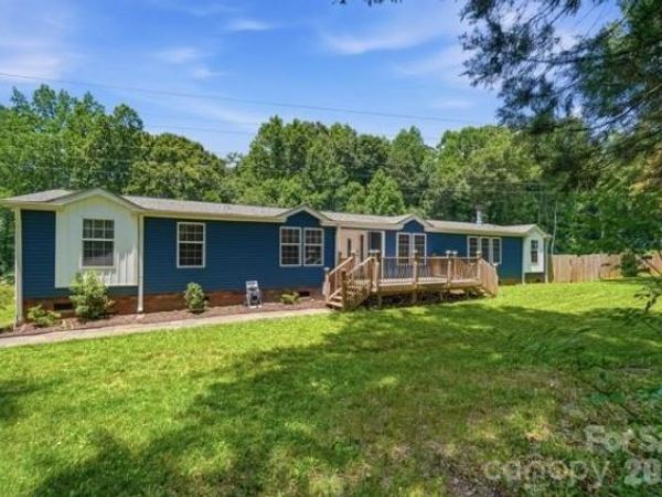 864 Stowe Lane , Gastonia, NC 28056