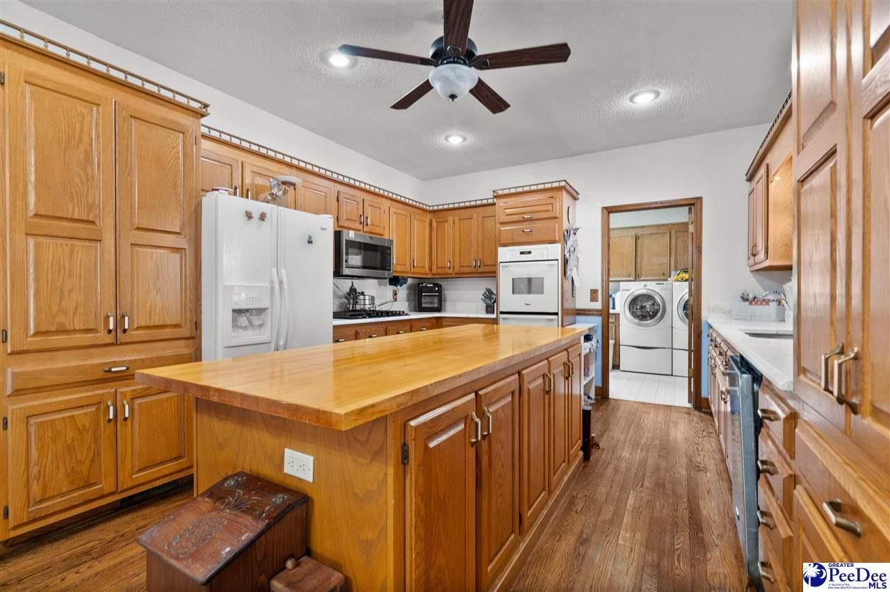 543 White Oak Circle Photo 25