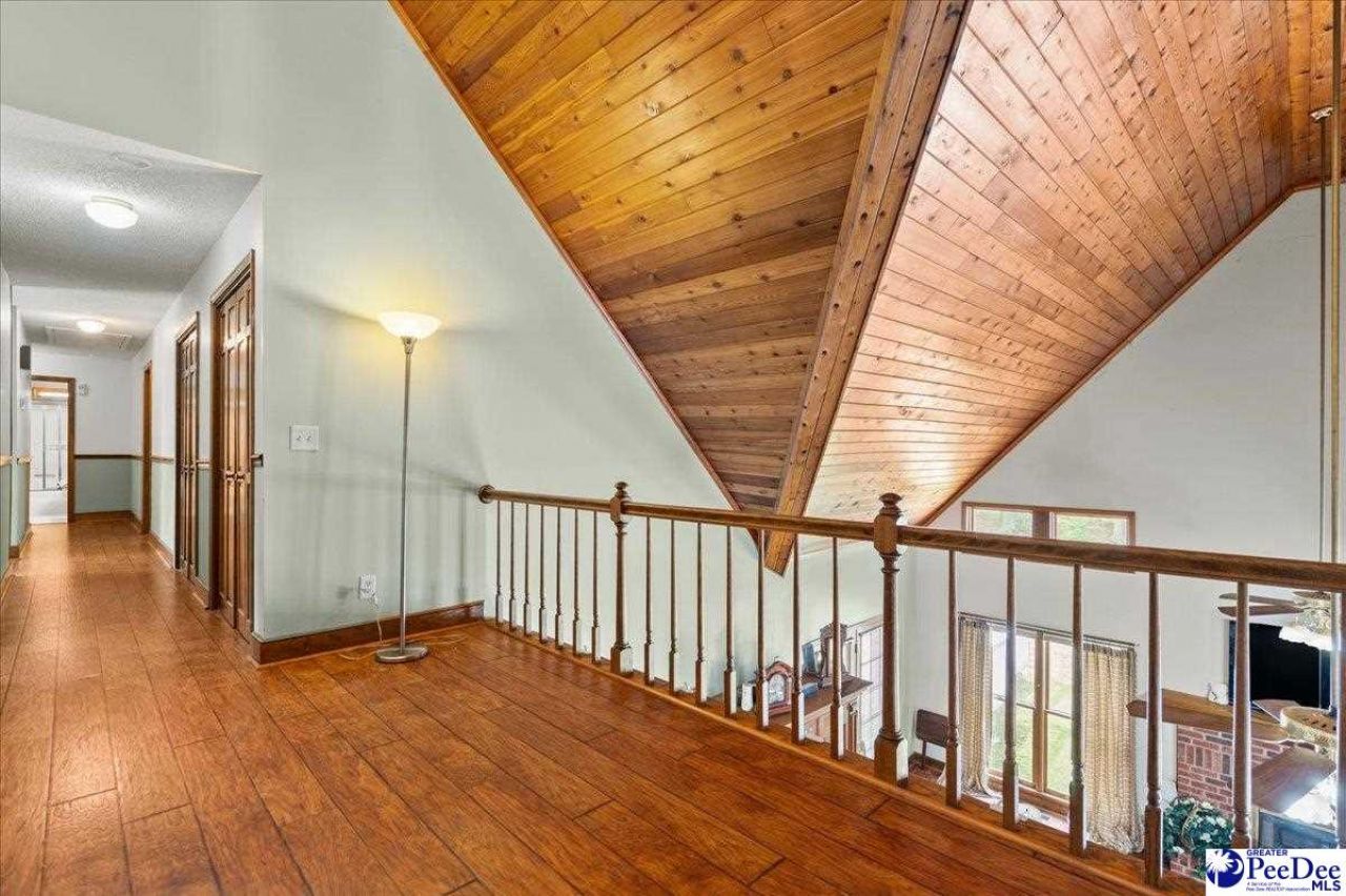 543 White Oak Circle Photo 30