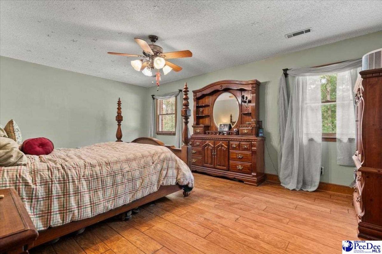 543 White Oak Circle Photo 42