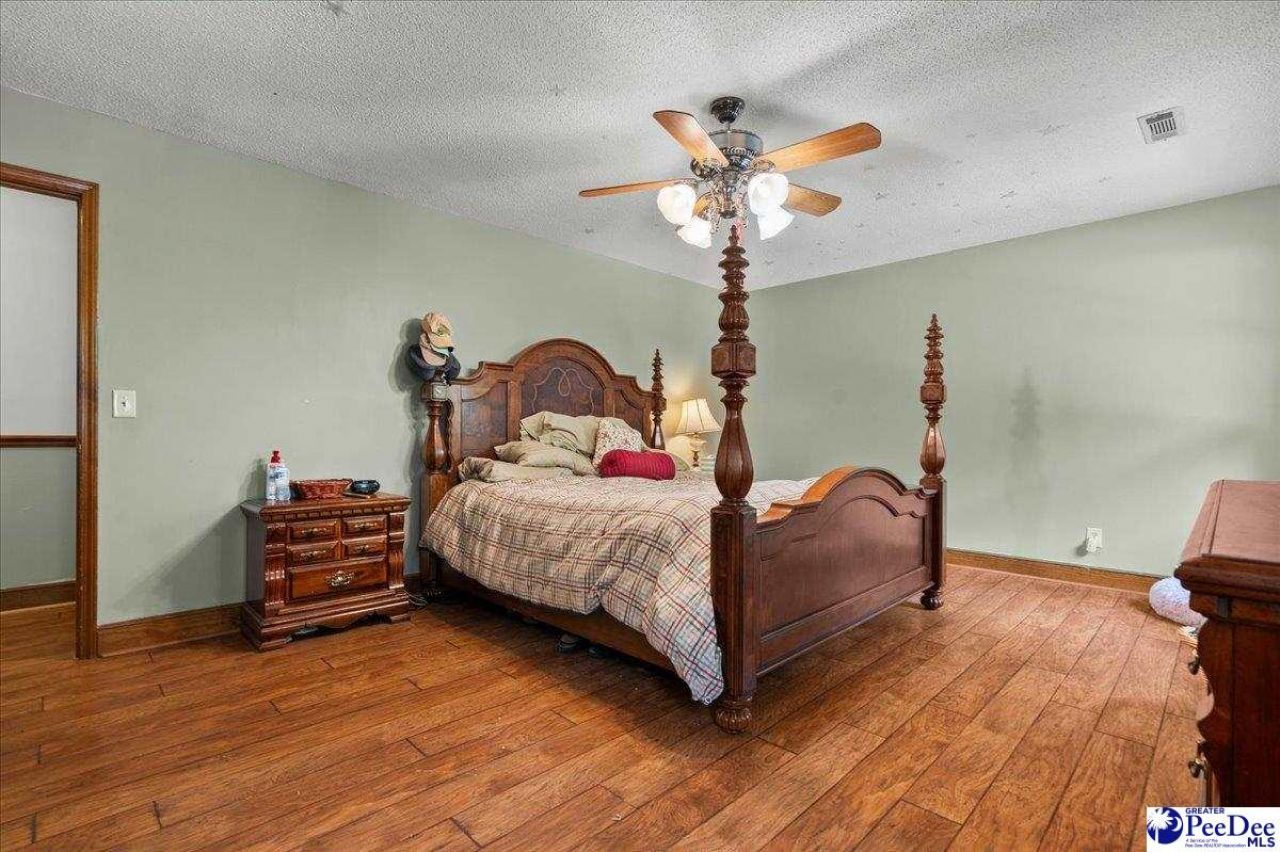 543 White Oak Circle Photo 43