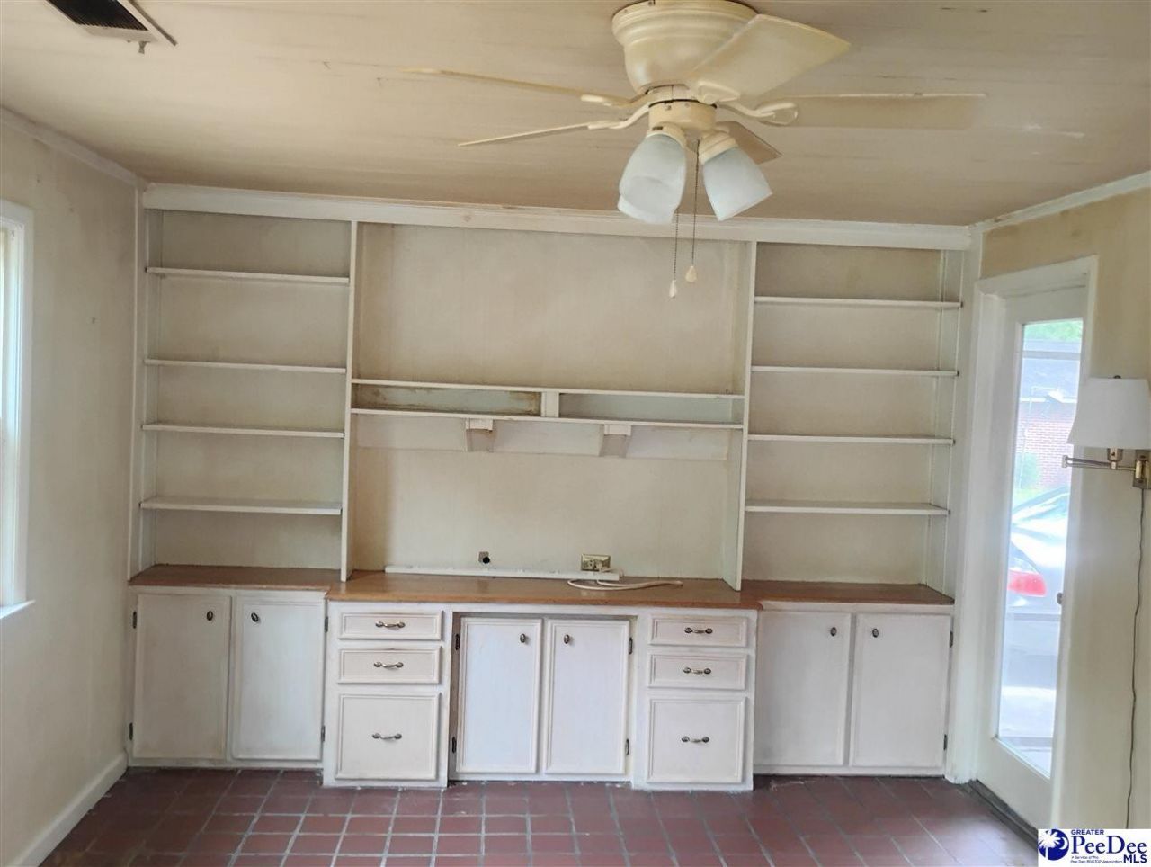 407 Market St. Photo 12