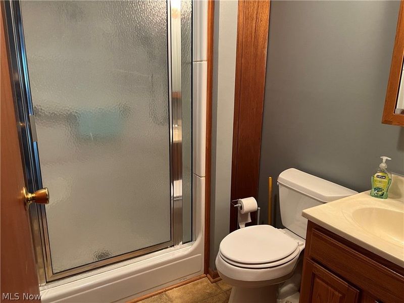 100 W 44th Street, Shadyside, OH 43947 Photo 16