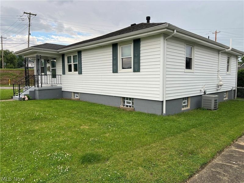100 W 44th Street, Shadyside, OH 43947 Photo 26
