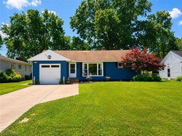 11737 Meadowbrook Drive, Parma Heights, OH 44130