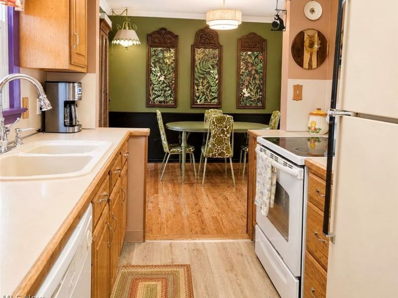 11737 Meadowbrook Drive, Parma Heights, OH 44130 Photo 15