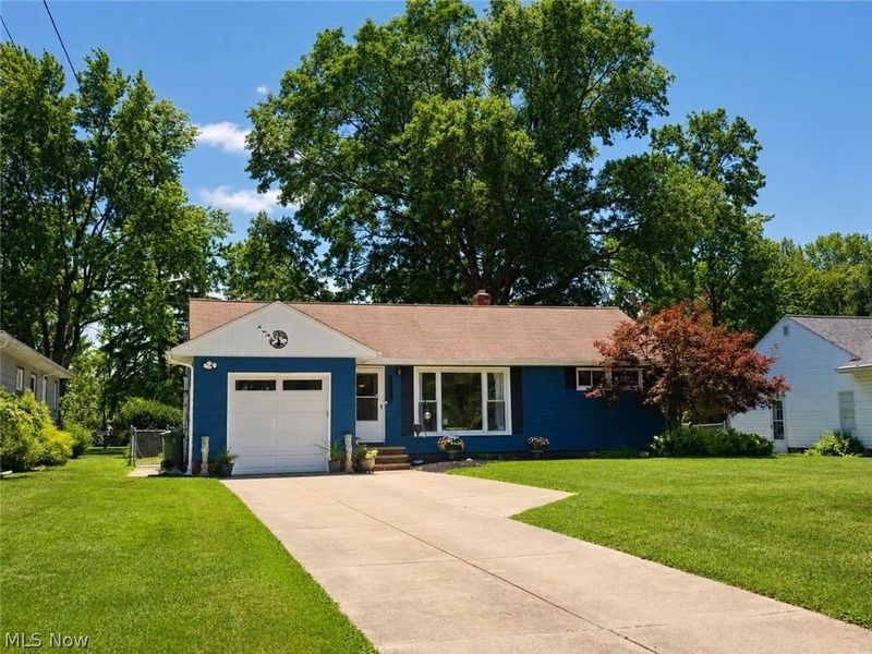11737 Meadowbrook Drive, Parma Heights, OH 44130 Photo 2