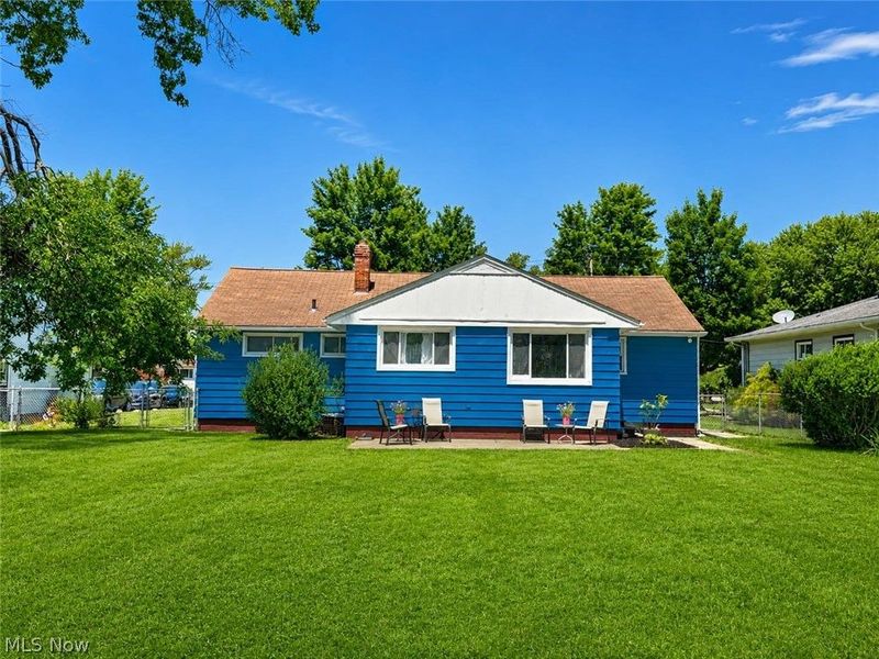 11737 Meadowbrook Drive, Parma Heights, OH 44130 Photo 4