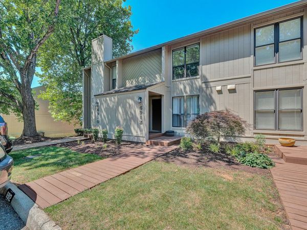 6912 Buck Crossing DR, Roanoke, VA 24018