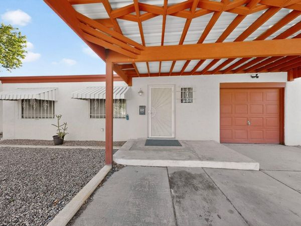 833 California Street SE, Albuquerque, NM 87108