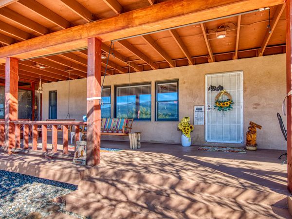 54 Sangre De Cristo Drive , Cedar Crest, NM 87008