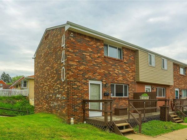 440 Brierly Ln , Unit 440, West Mifflin, PA 15122