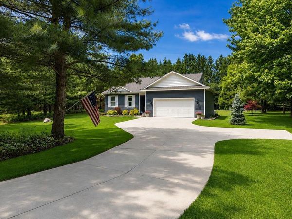 19926 Arthurs Way, Lake Ann, MI 49650