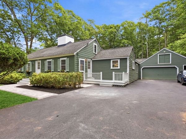 358 East St, Carlisle, MA 01741