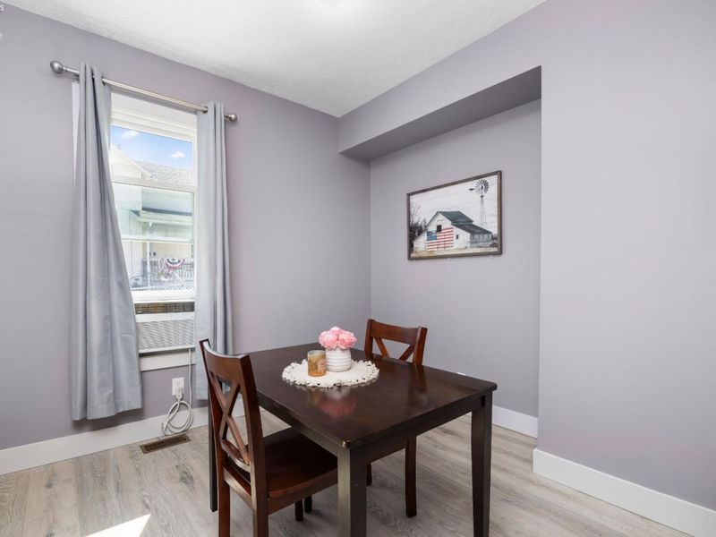 421 Kilbourne Street, Bellevue, OH 44811 Photo 12