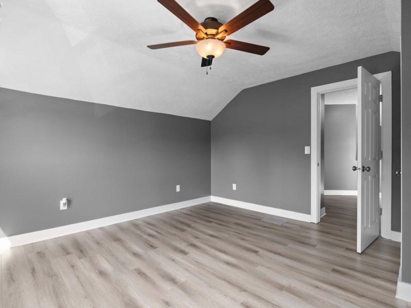 421 Kilbourne Street, Bellevue, OH 44811 Photo 27