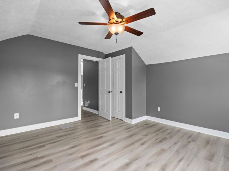 421 Kilbourne Street, Bellevue, OH 44811 Photo 28