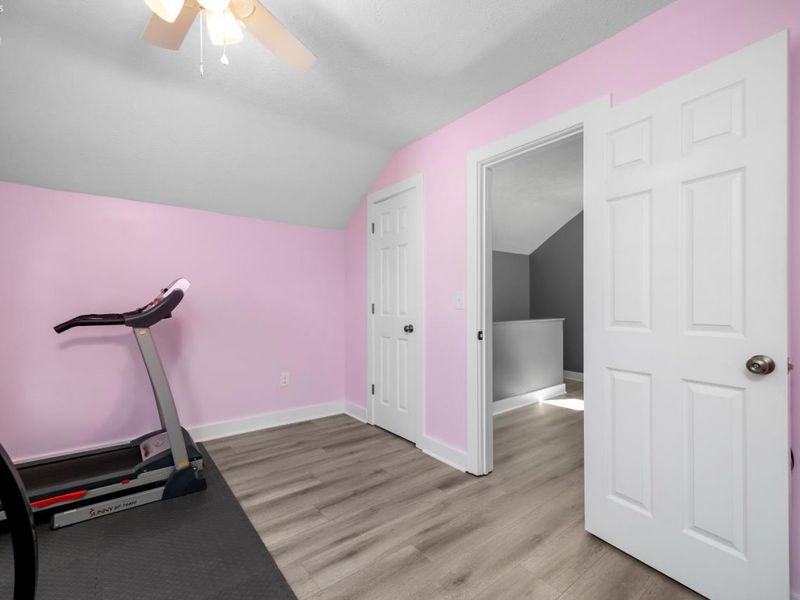 421 Kilbourne Street, Bellevue, OH 44811 Photo 32