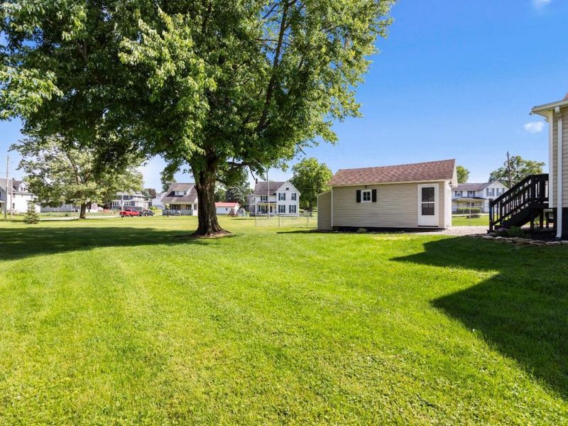 421 Kilbourne Street, Bellevue, OH 44811 Photo 34